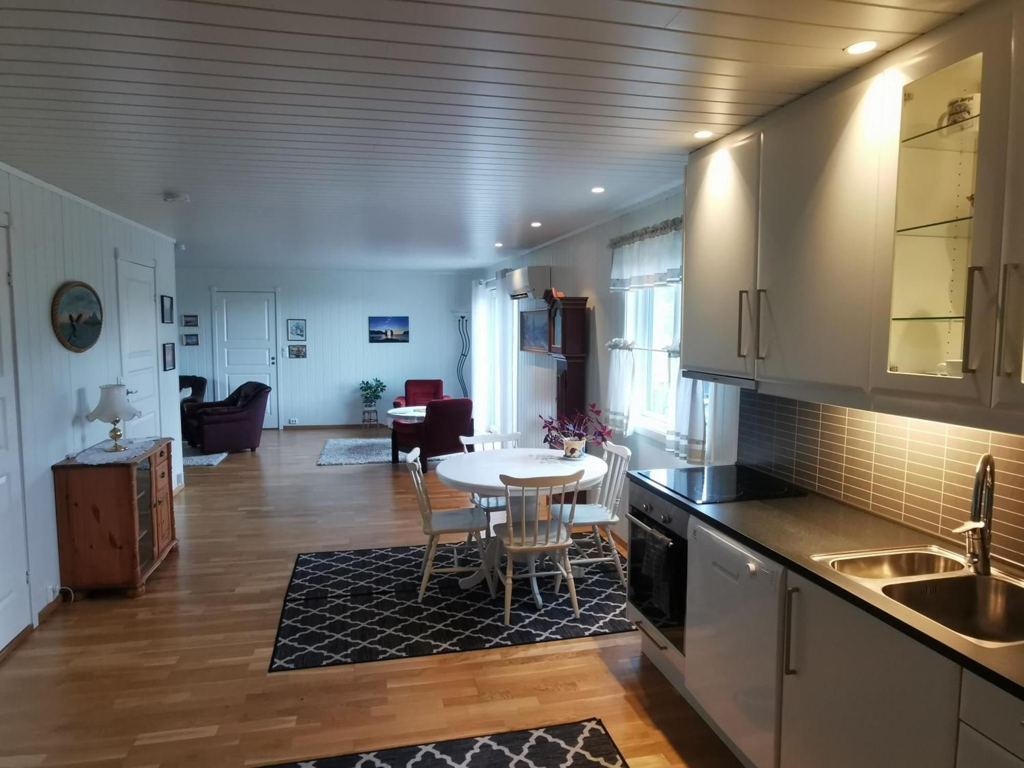 Rystad Midnight Sun And Nature Apartamento Exterior foto